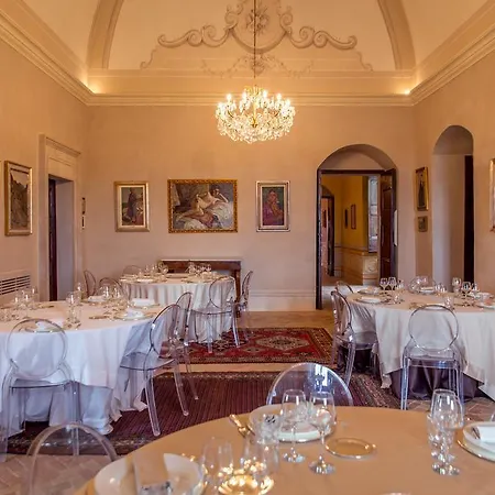 Palazzo Viceconte 4* Ματέρα